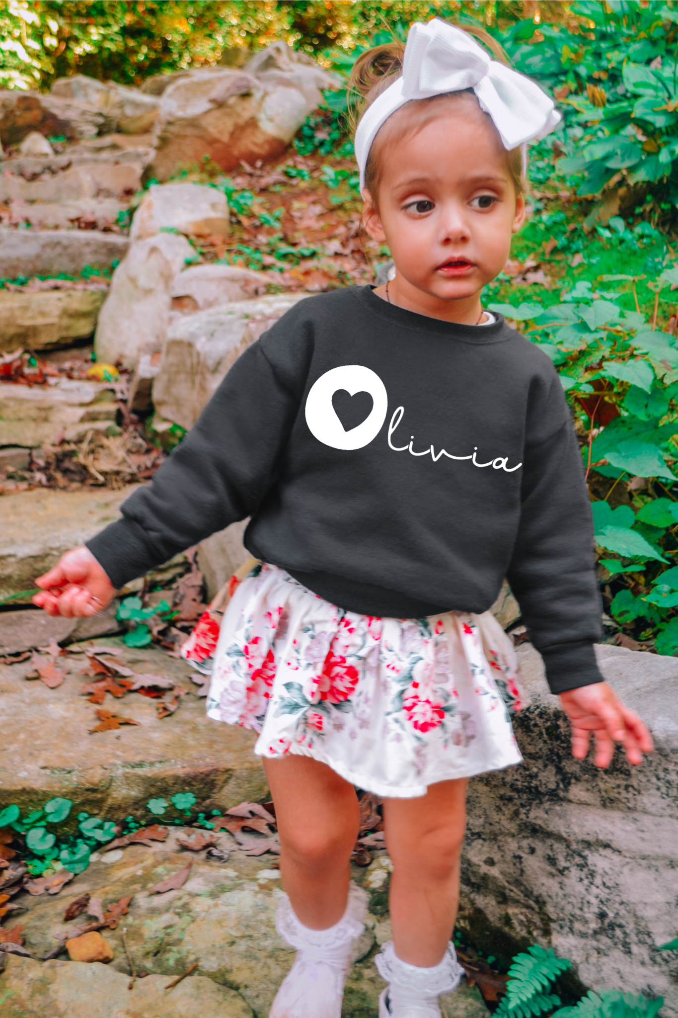 HEART INITIAL SWEATSHIRT