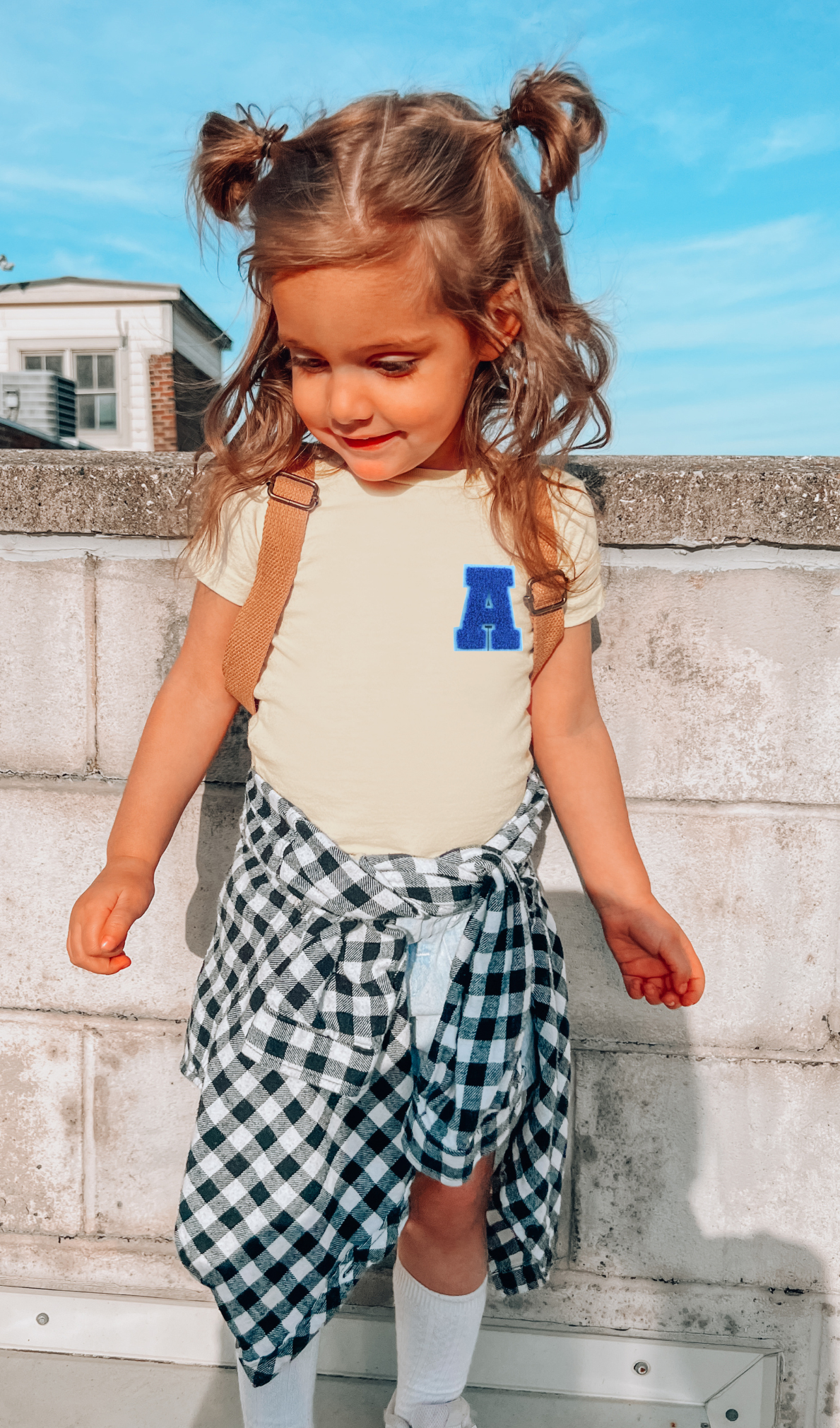 CHENILLE INITIAL T-SHIRT
