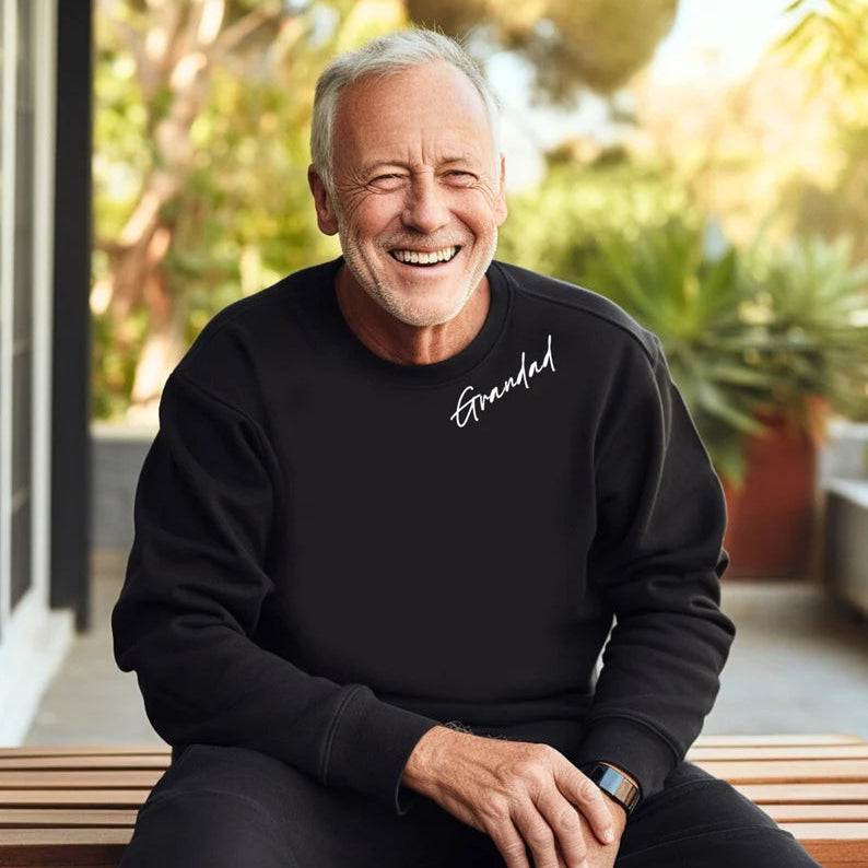 DAD SWEATSHIRT - NECKLINE