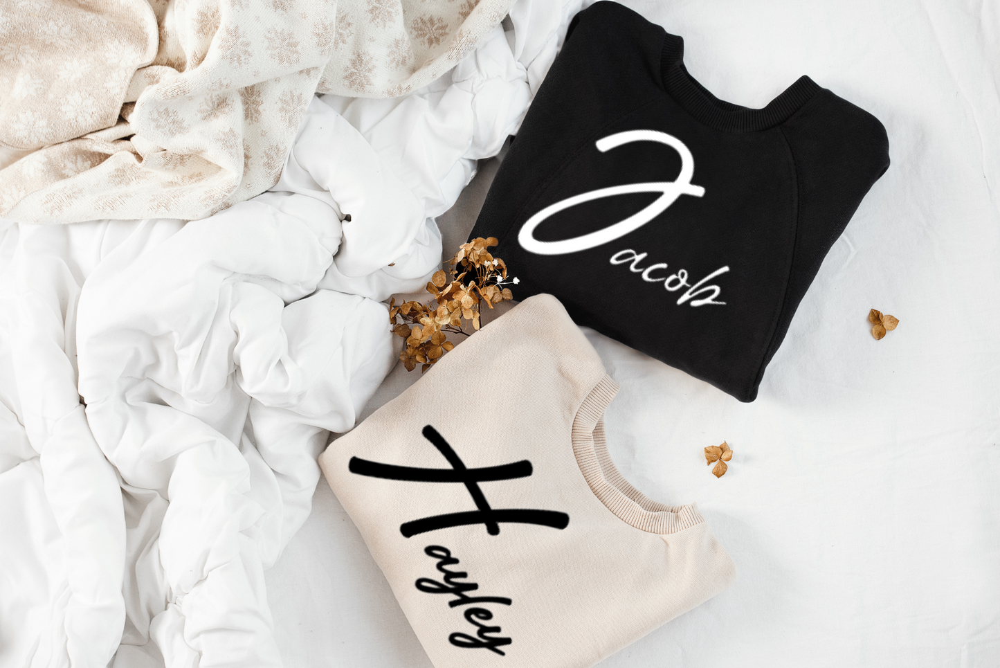 SIGNITURE SWEATSHIRT