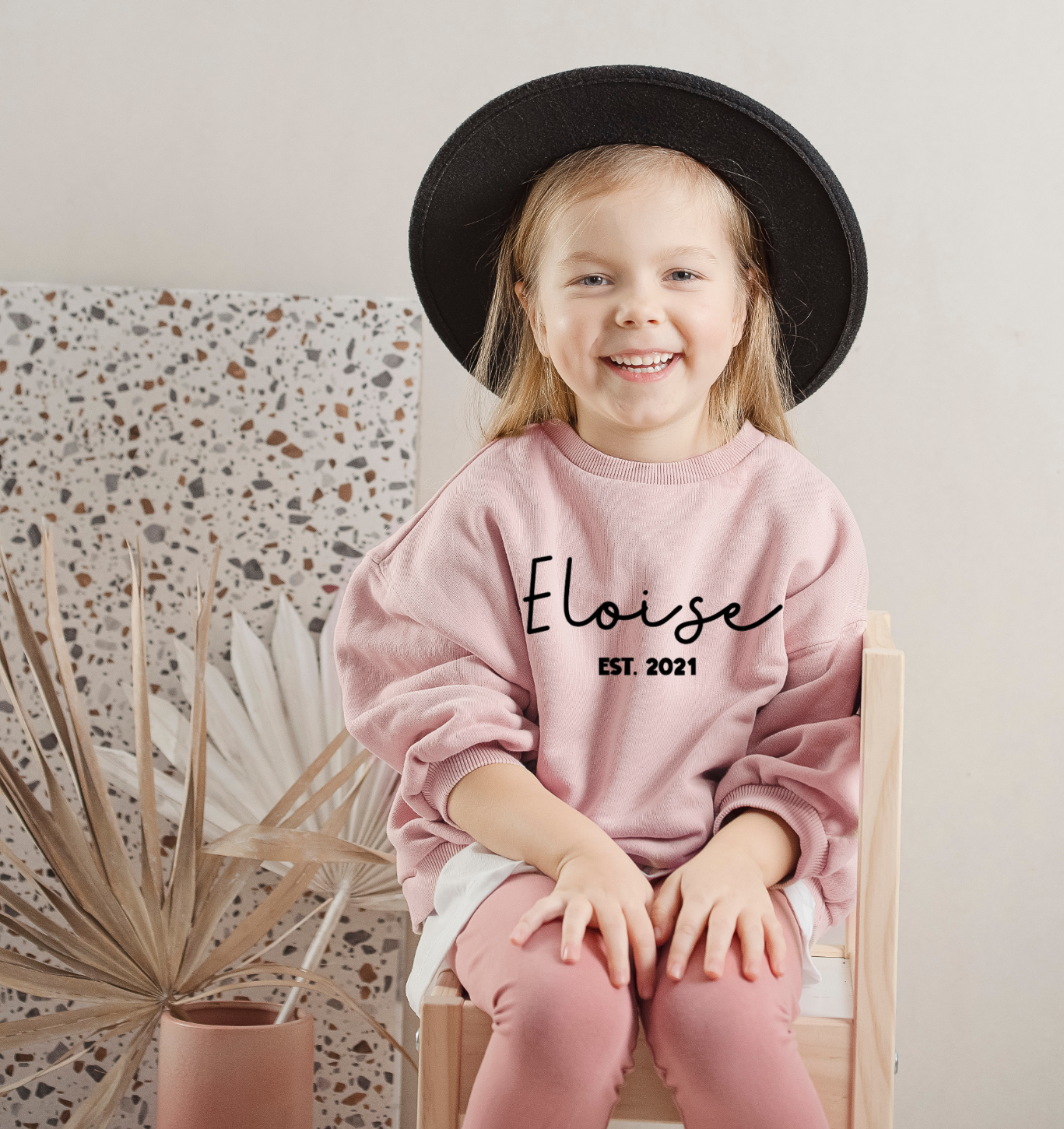 CURSIVE EST. SWEATSHIRT